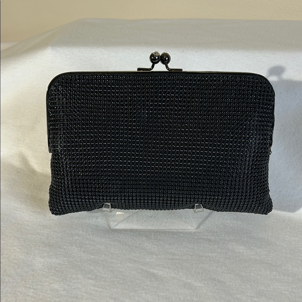 Stylish Black Mesh Evening Clutch